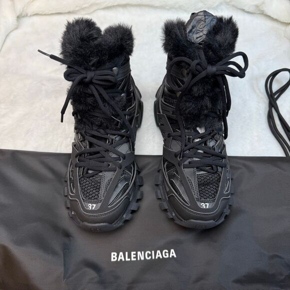 BALENCIAGA TRACK HIKE FAUX FUR-LINED SNEAKERS 'BLACK' - Picture 8 of 12